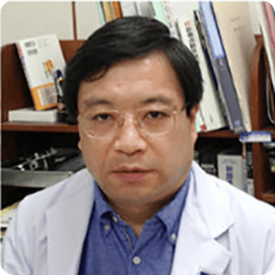 守山英二